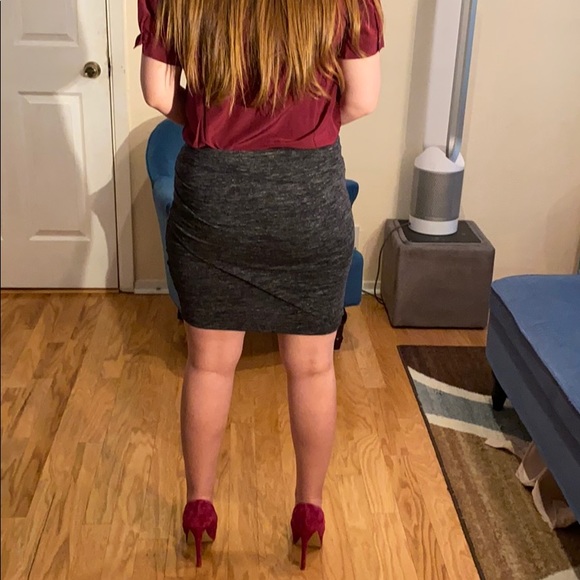 IRO wool and linen blend plume skirt in grey sz S - Picture 5 of 11